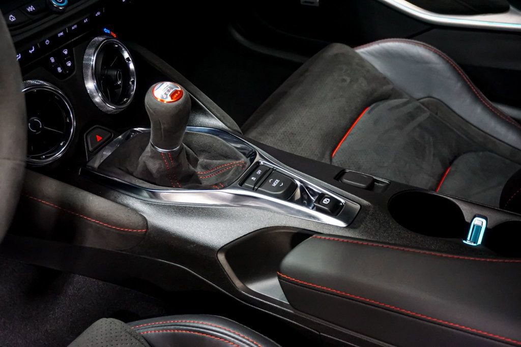 Used 2021 Chevrolet Camaro ZL1 image 12