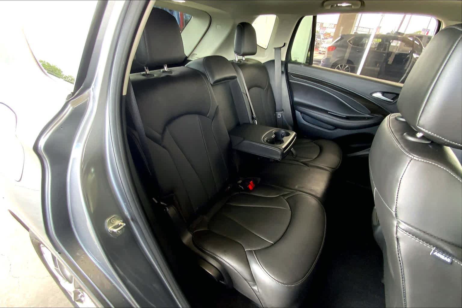 Used 2020 Buick Envision Essence w/ Experience Buick Package FWD image 20