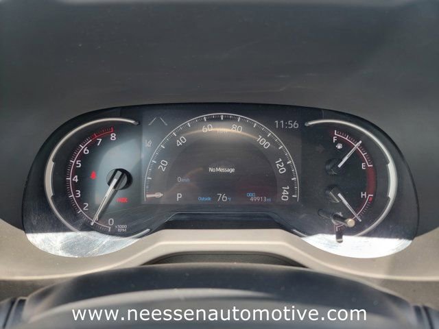 Used 2024 Toyota RAV4 LE AWD/4WD image 20