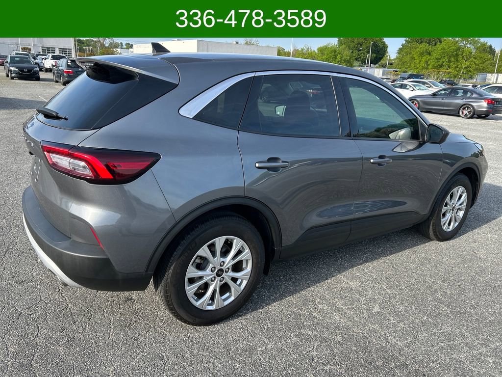 Used 2024 Ford Escape Active w/ Cold Weather Package image 5