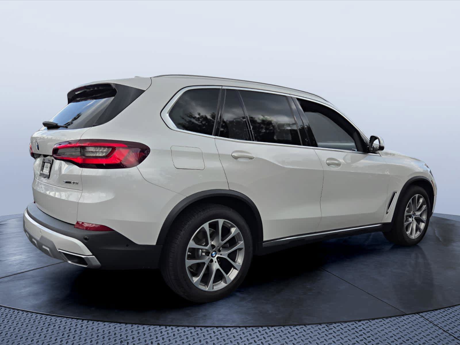 Used 2020 BMW X5 sDrive40i w/ Premium Package RWD image 6