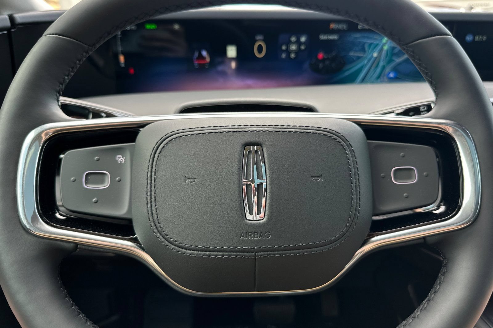 New 2026 Lincoln Nautilus Reserve w/ Jet Appearance Package AWD/4WD image 23