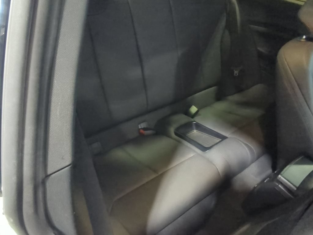 Used 2018 BMW 230i Coupe RWD image 18
