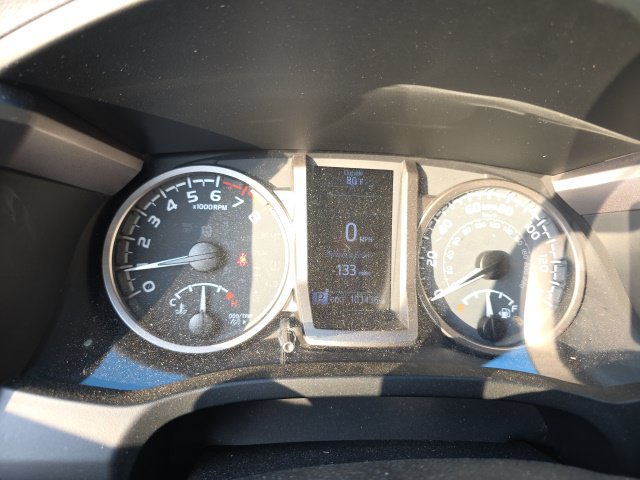 Used 2020 Toyota Tacoma SR5 w/ Technology Package AWD/4WD image 18