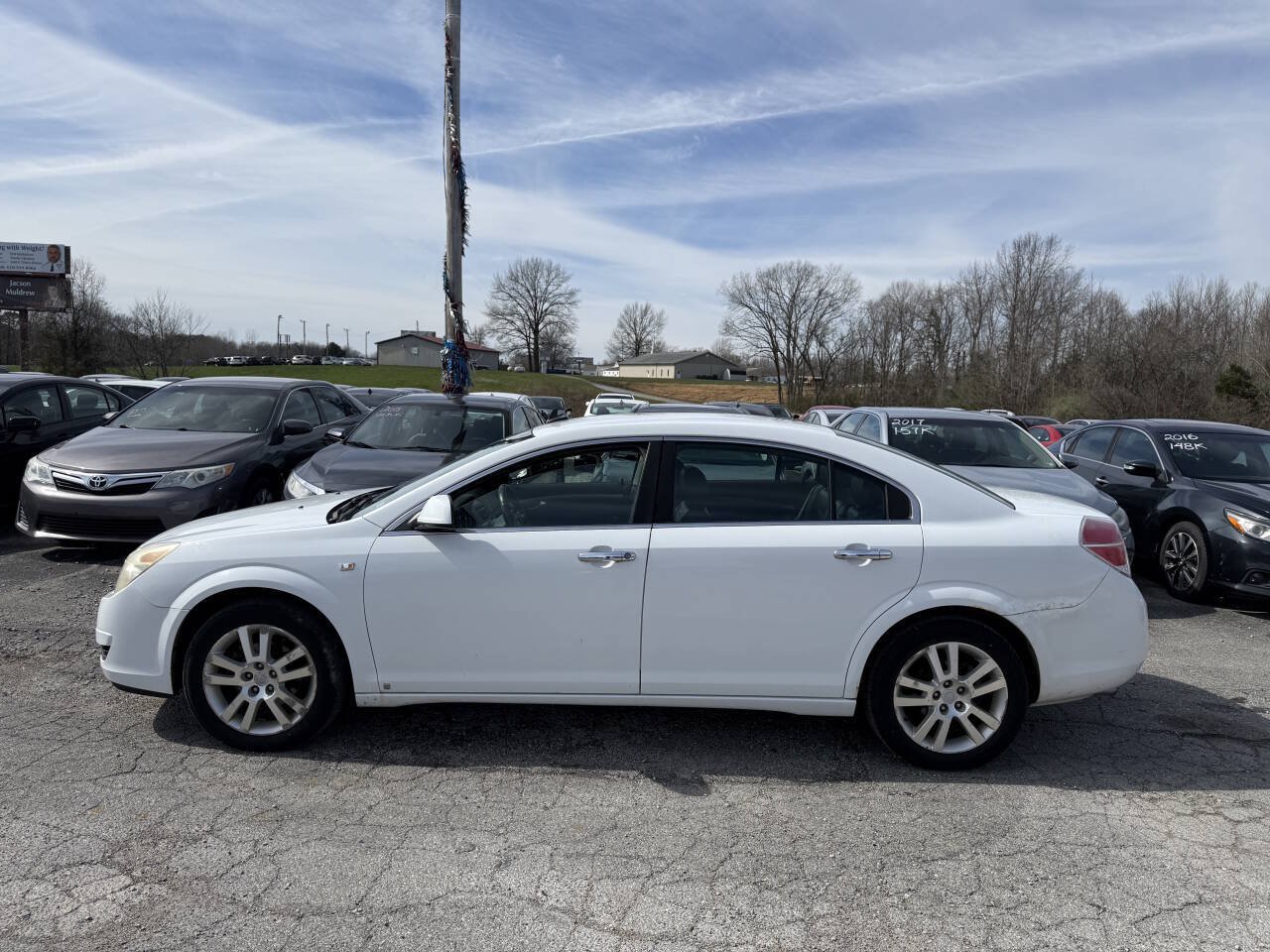 Used 2009 Saturn Aura XR FWD image 3
