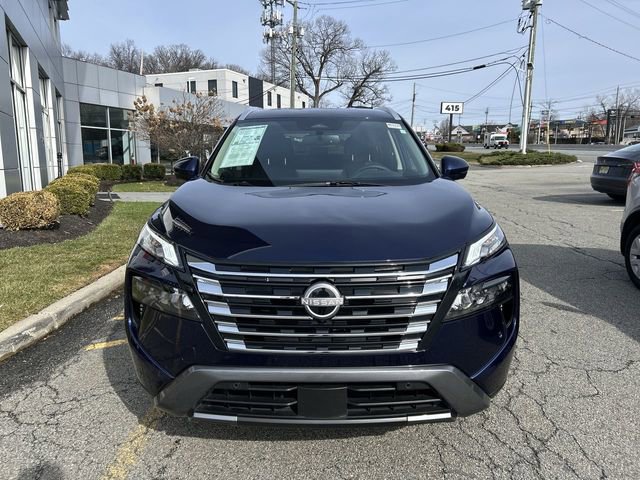 Certified 2025 Nissan Rogue SL image 3