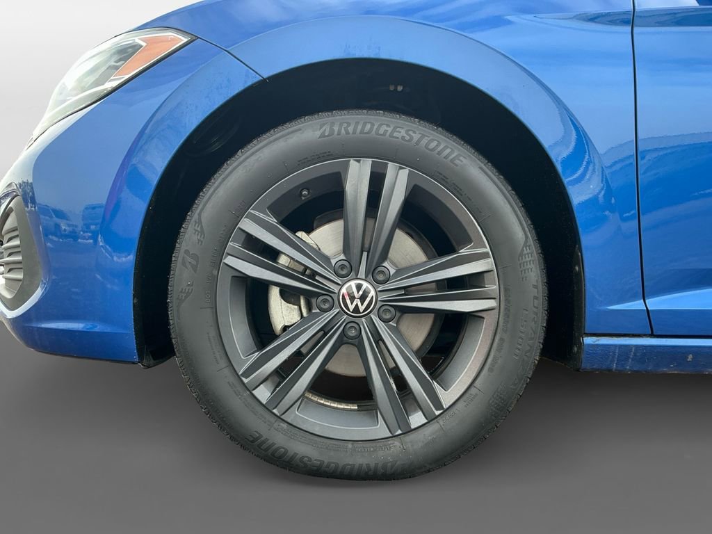 Used 2022 Volkswagen Jetta SE w/ Panoramic Sunroof Package image 14