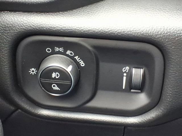 New 2026 RAM 2500 Tradesman AWD/4WD image 23
