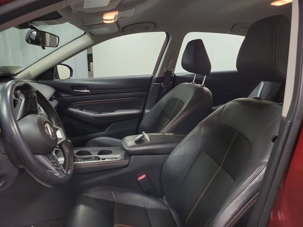 Used 2022 Nissan Altima 2.5 SR image 12