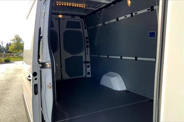 New 2026 Mercedes-Benz Sprinter 2500 image 19
