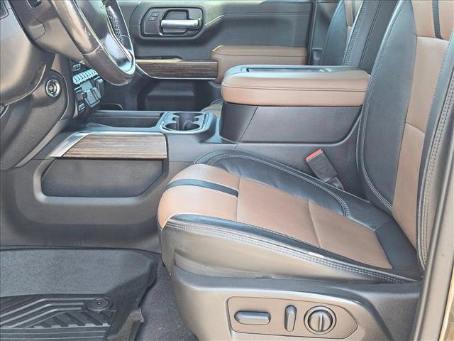 Used 2022 Chevrolet Silverado 3500 High Country w/ Z71 Off-Road Package AWD/4WD image 16
