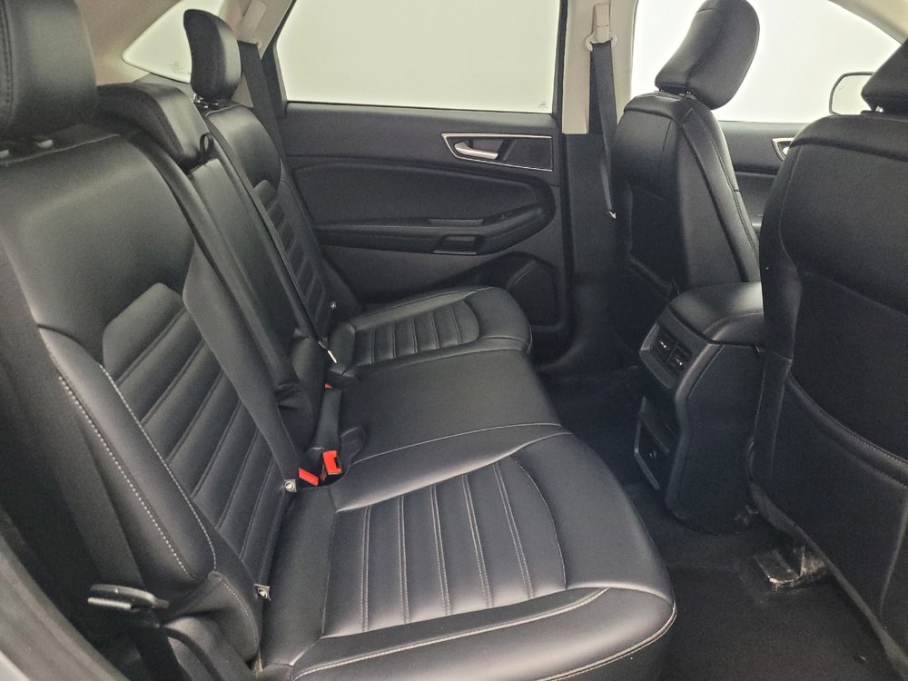 Used 2024 Ford Edge SEL image 19