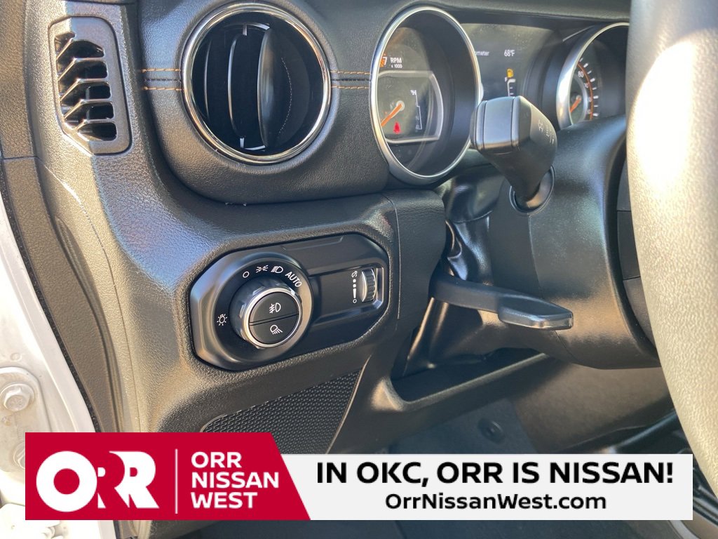 Used 2023 Jeep Gladiator Overland image 27