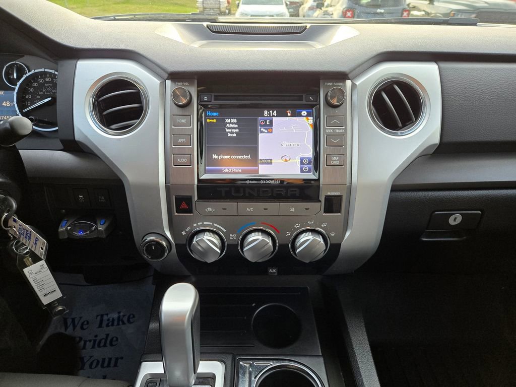 Used 2014 Toyota Tundra SR5 w/ SR5 Upgrade Package image 22