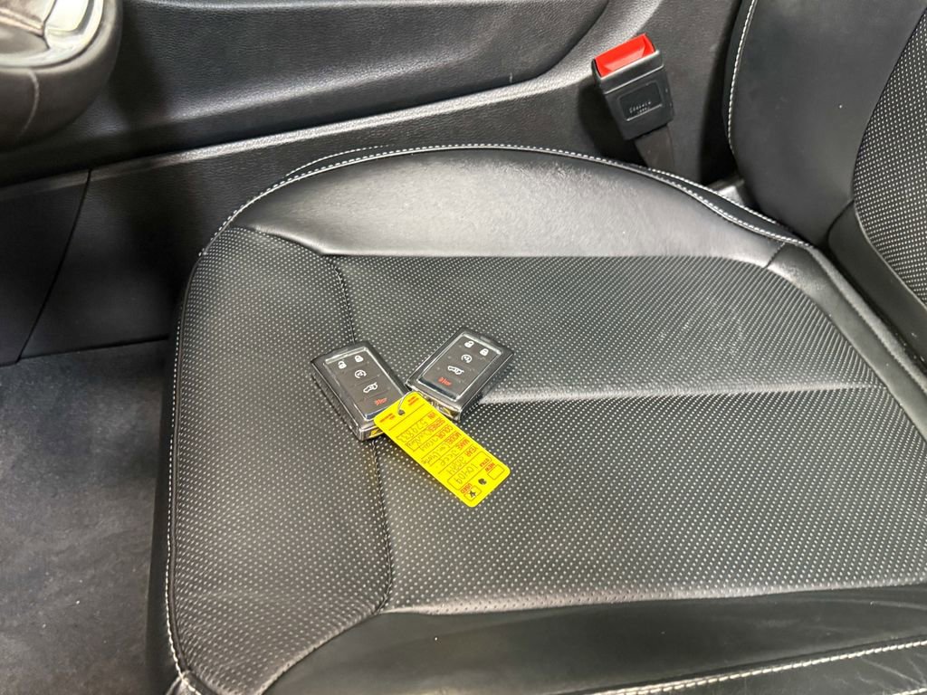 Used 2024 Jeep Grand Cherokee L Overland w/ Trailer Tow Package image 20