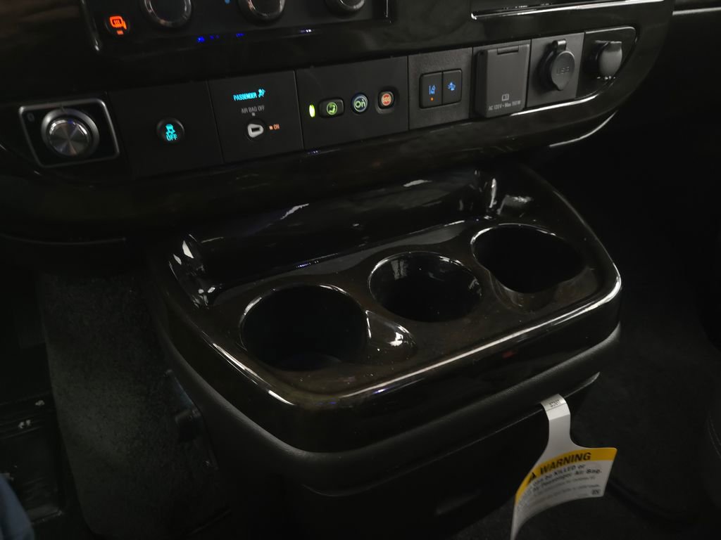 New 2025 GMC Savana 2500 Extended w/ Driver Convenience Package image 21