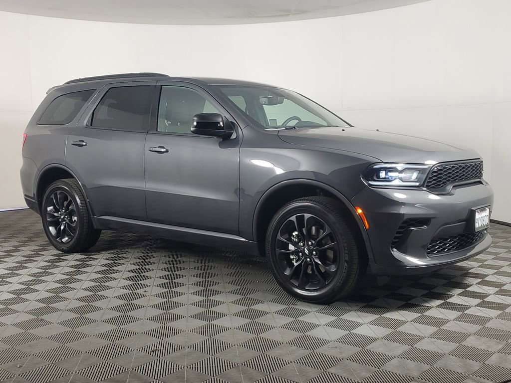 Used 2026 Dodge Durango GT w/ Blacktop Package image 2
