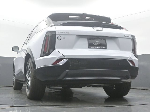 New 2026 Cadillac Optiq Sport 1 w/ LPO, Floor Liner Package AWD/4WD image 50