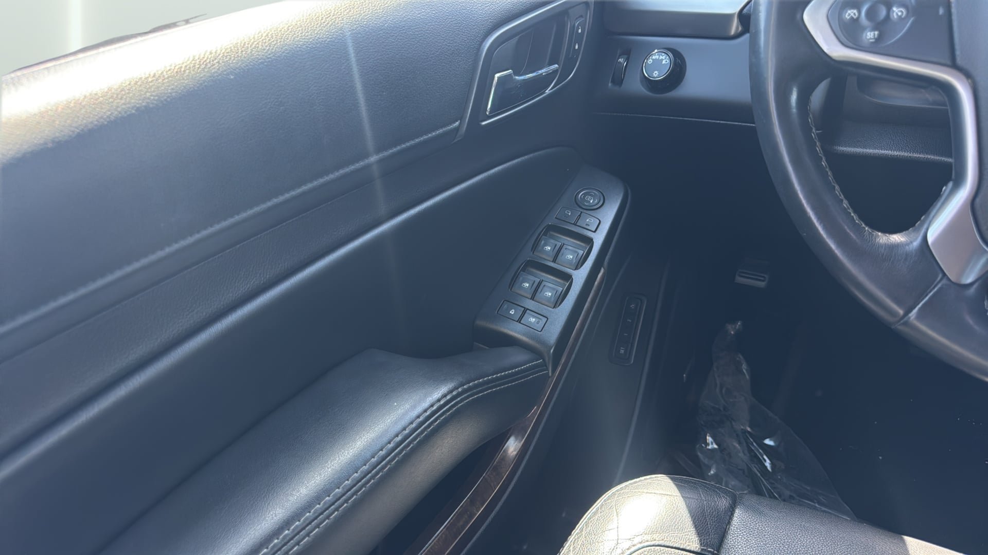 Used 2016 Chevrolet Tahoe LT RWD image 19