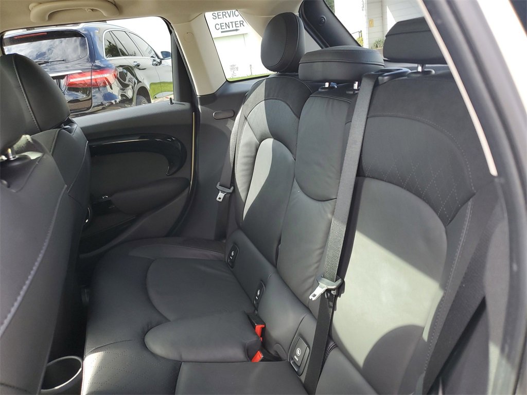 Used 2019 MINI Cooper S image 10