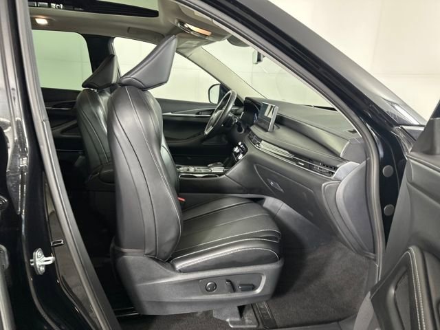 Used 2024 INFINITI QX60 Luxe image 28