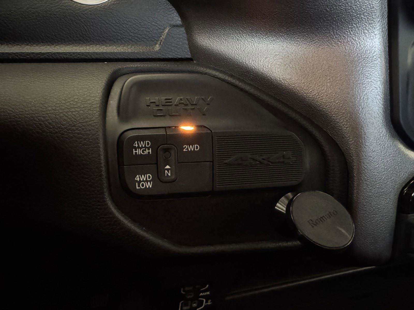 Used 2024 RAM 3500 Big Horn AWD/4WD image 17