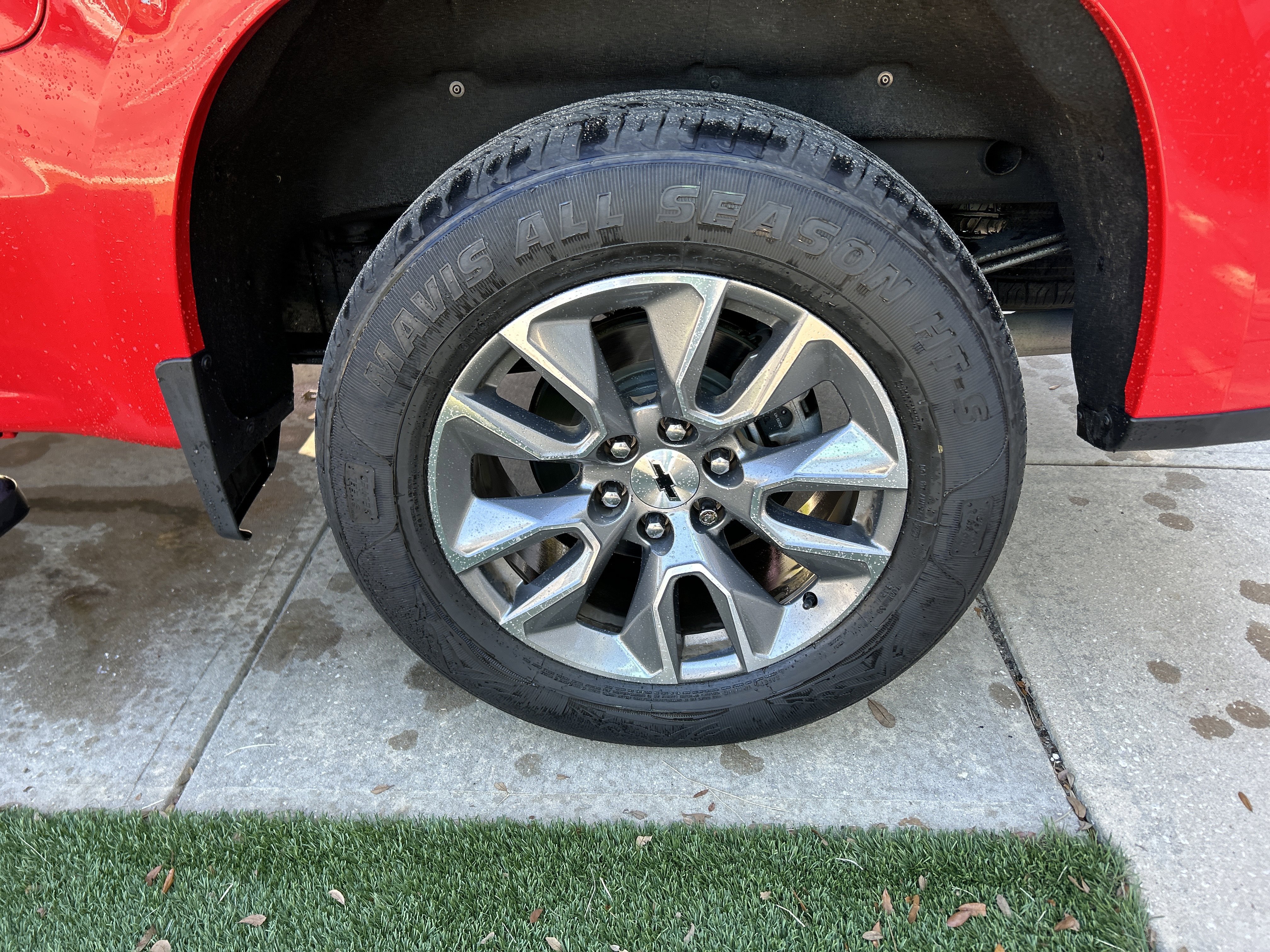 Used 2019 Chevrolet Silverado 1500 RST image 9