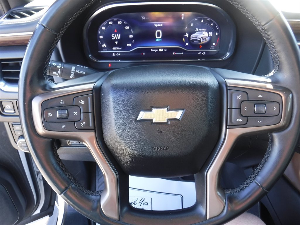 Used 2023 Chevrolet Suburban High Country image 19