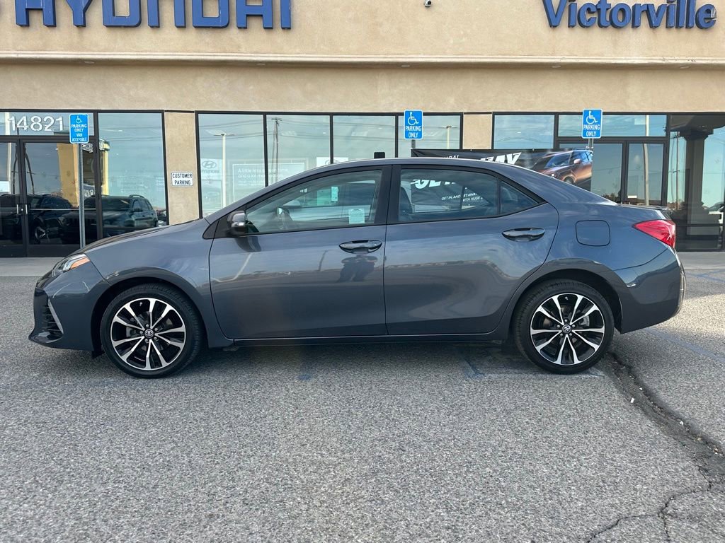 Used 2019 Toyota Corolla SE FWD image 3