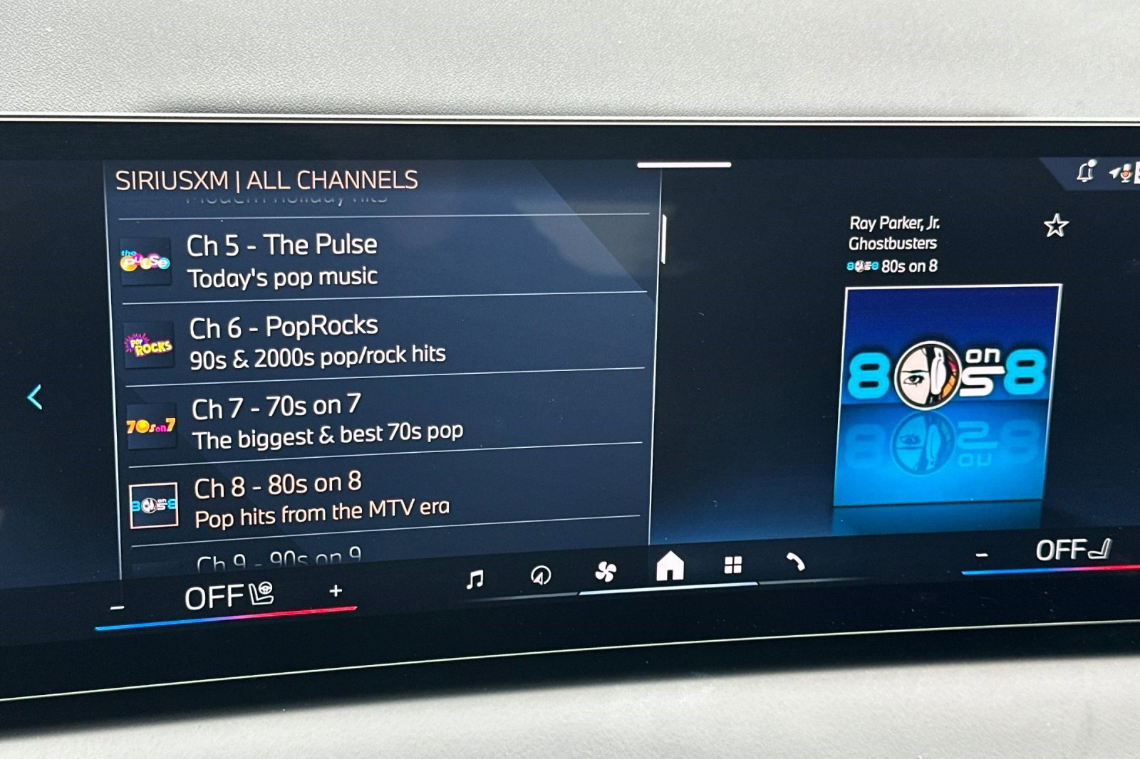 Used 2025 BMW X3 xDrive30i w/ Premium Package image 24