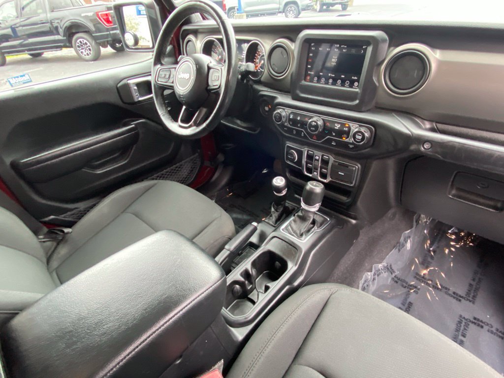 Used 2021 Jeep Gladiator Sport AWD/4WD image 37