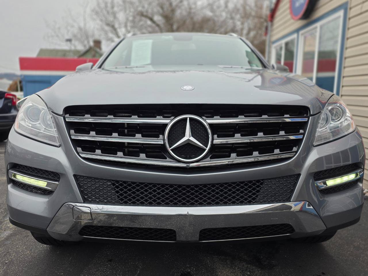 Used 2012 Mercedes-Benz ML 350 BlueTEC 4MATIC image 3