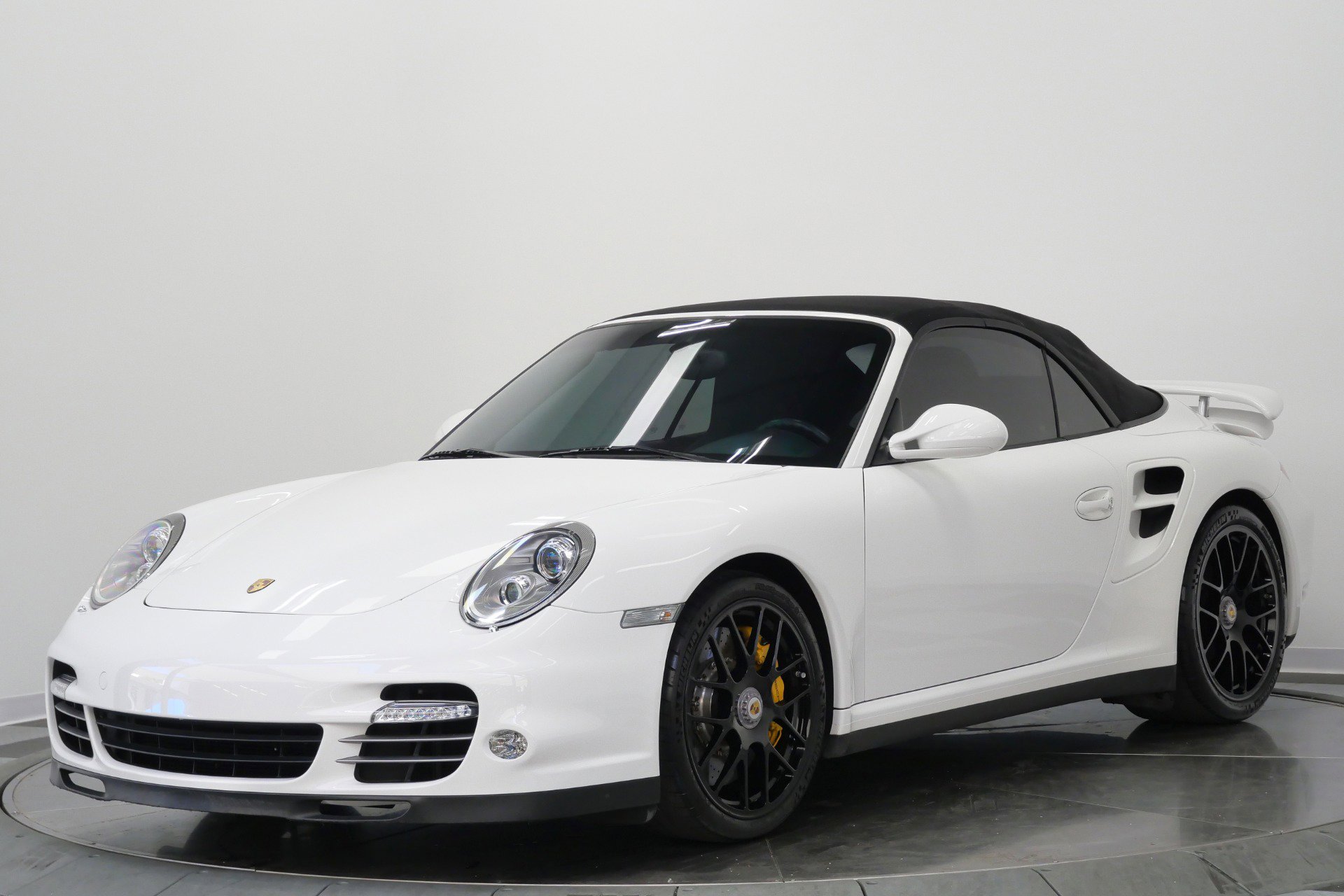 Used 2012 Porsche 911 Turbo S AWD/4WD image 55
