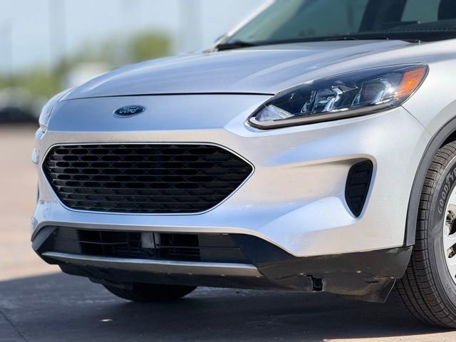 Used 2020 Ford Escape SE FWD image 9