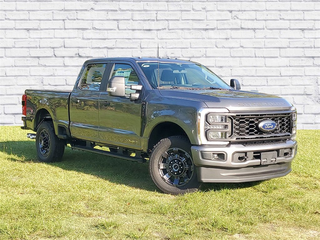 New 2025 Ford F350 XL w/ STX Appearance Package 360° Tour