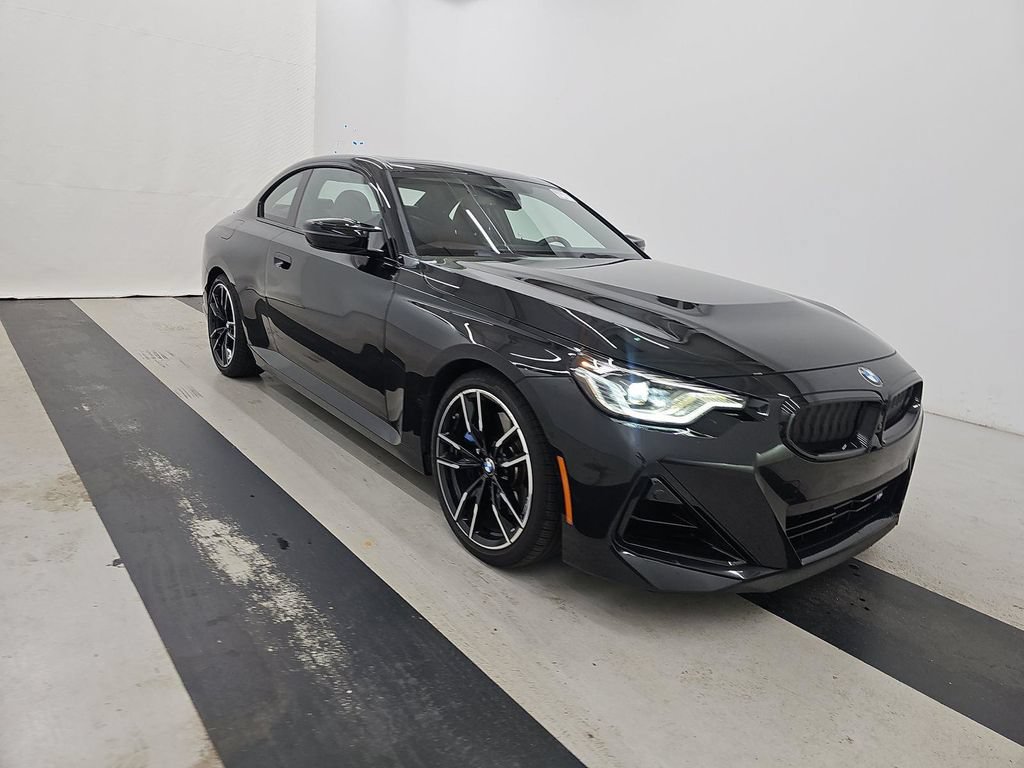 Used 2025 BMW M240i Coupe RWD image 2
