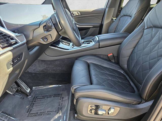 Used 2026 BMW X5 xDrive40i w/ M Sport Package AWD/4WD image 16