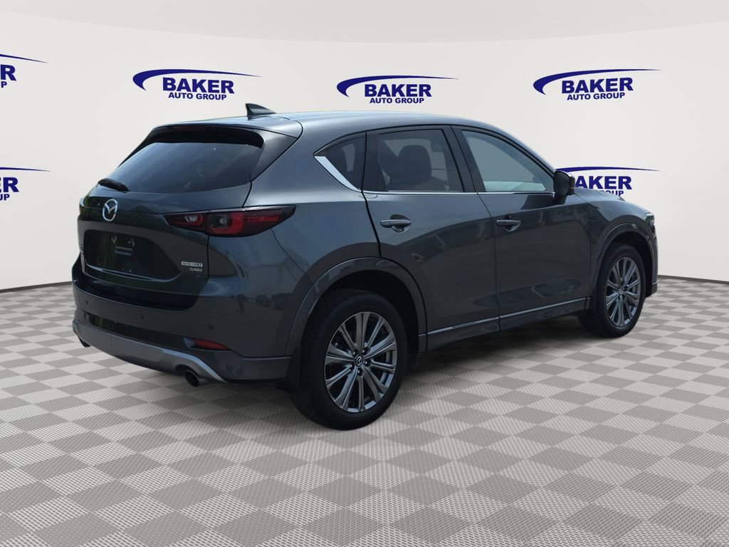Used 2024 MAZDA CX-5 Signature AWD/4WD image 3