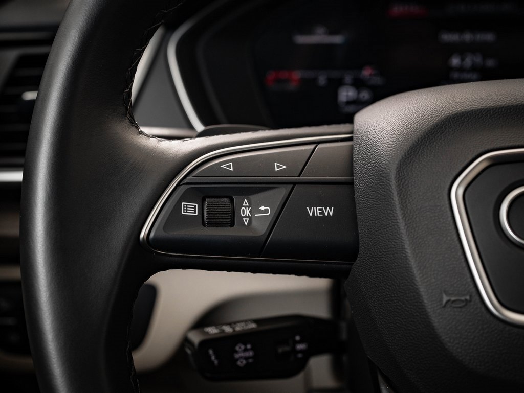 Certified 2025 Audi Q5 2.0T Premium w/ Convenience Plus Package image 28