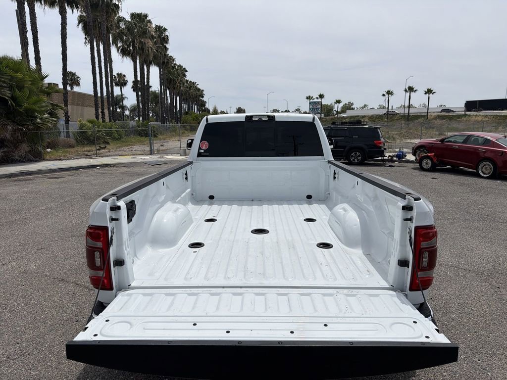 Used 2022 RAM 3500 Big Horn w/ Level C Equiment Group image 20