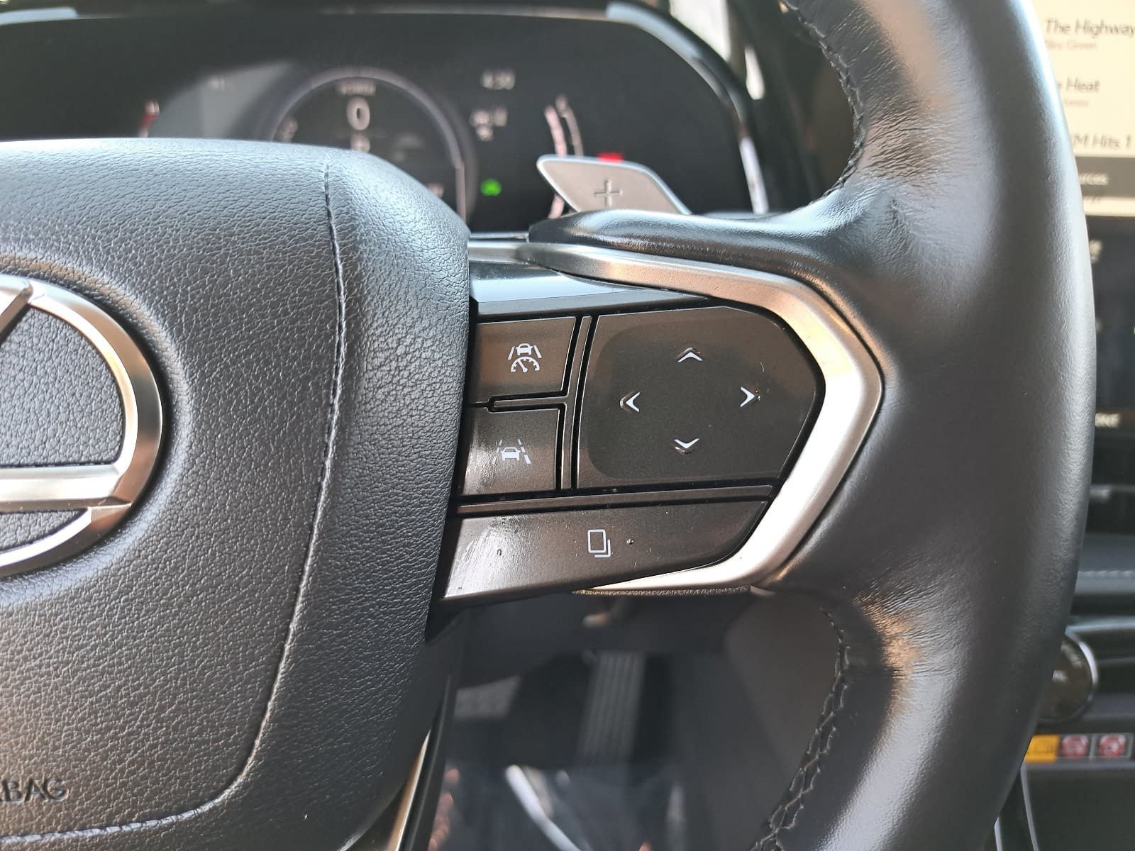 Used 2026 Lexus NX 350h AWD w/ Accessory Package (2T) image 20