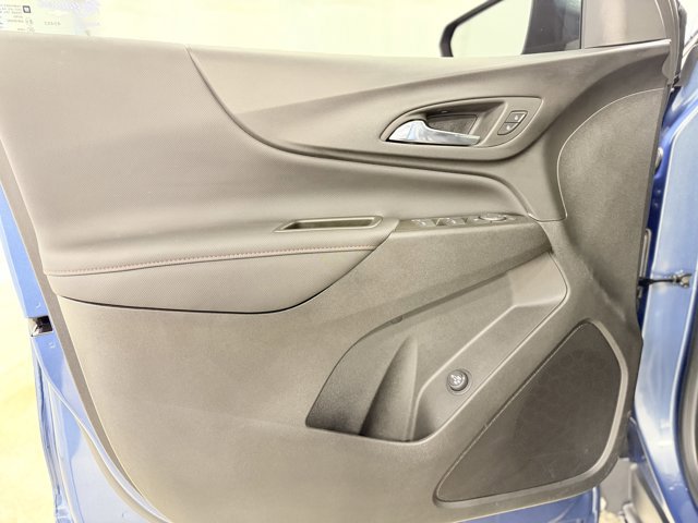 Used 2024 Chevrolet Equinox RS w/ LPO, Floor Liner Package FWD image 13