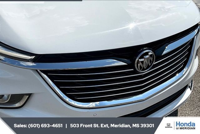 Used 2024 Buick Enclave Premium image 22