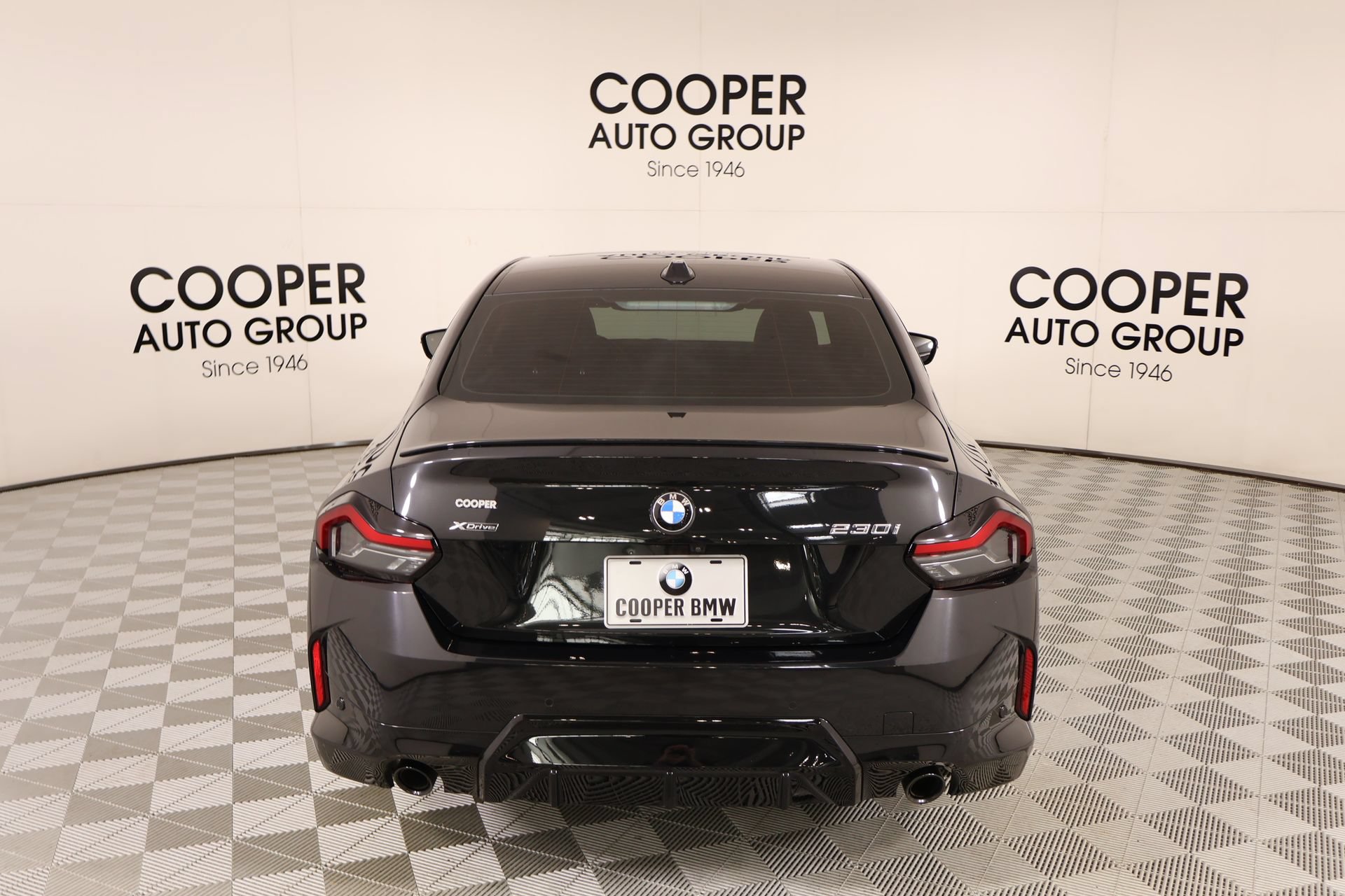 Certified 2024 BMW 230i xDrive Coupe w/ Premium Package AWD/4WD image 21