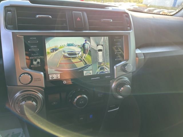 Used 2023 Toyota 4Runner SR5 Premium w/ Moonroof Package AWD/4WD image 9