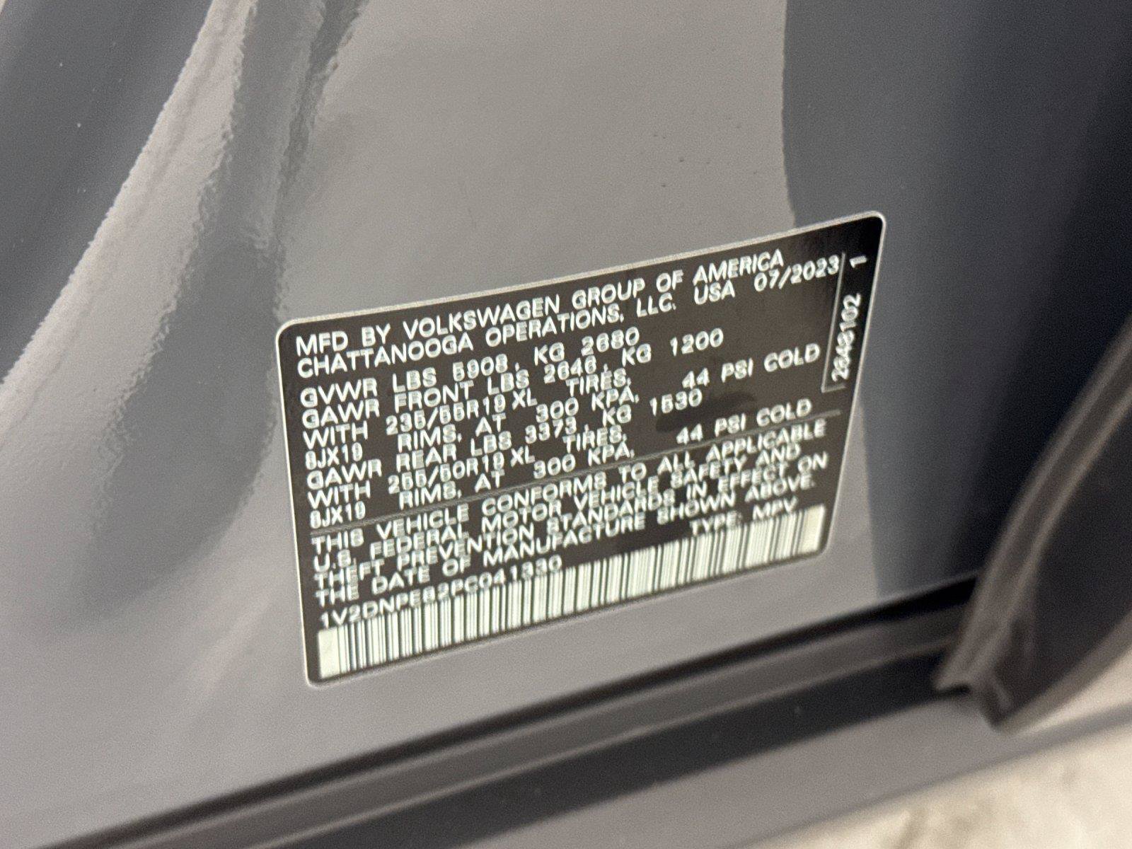 Used 2023 Volkswagen ID.4 Pro AWD/4WD image 28