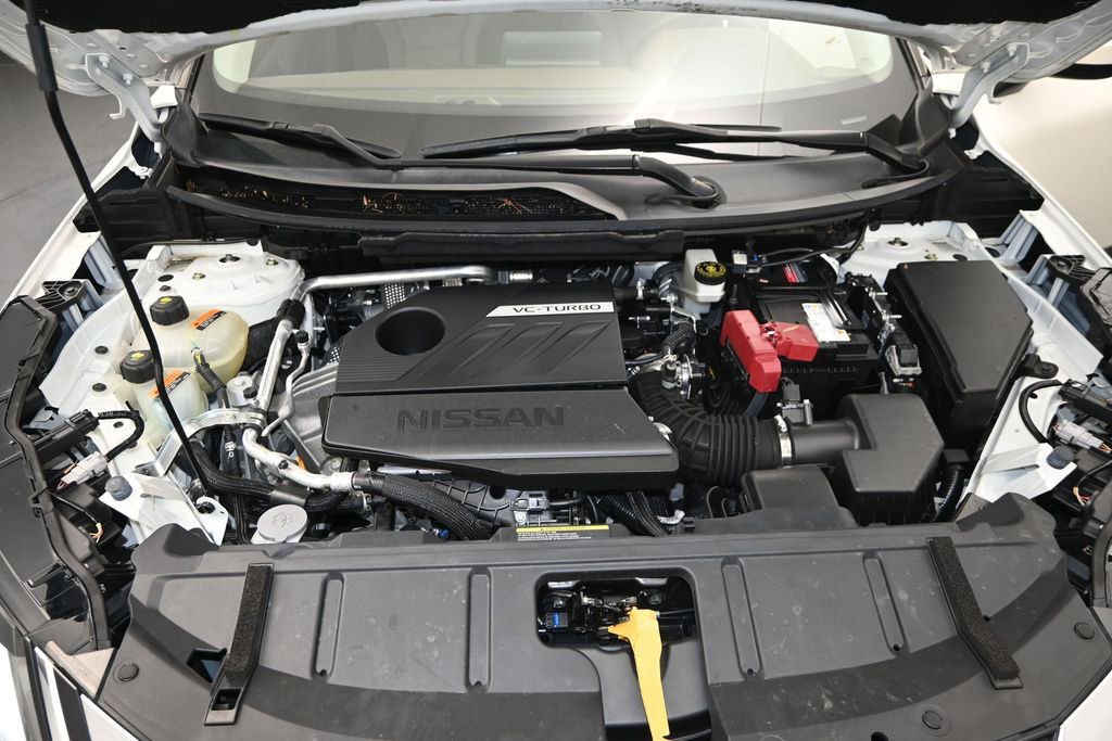 Used 2023 Nissan Rogue SV FWD image 24