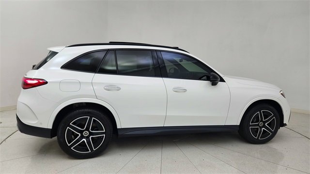 Used 2024 Mercedes-Benz GLC 300 4MATIC w/ AMG Line image 6