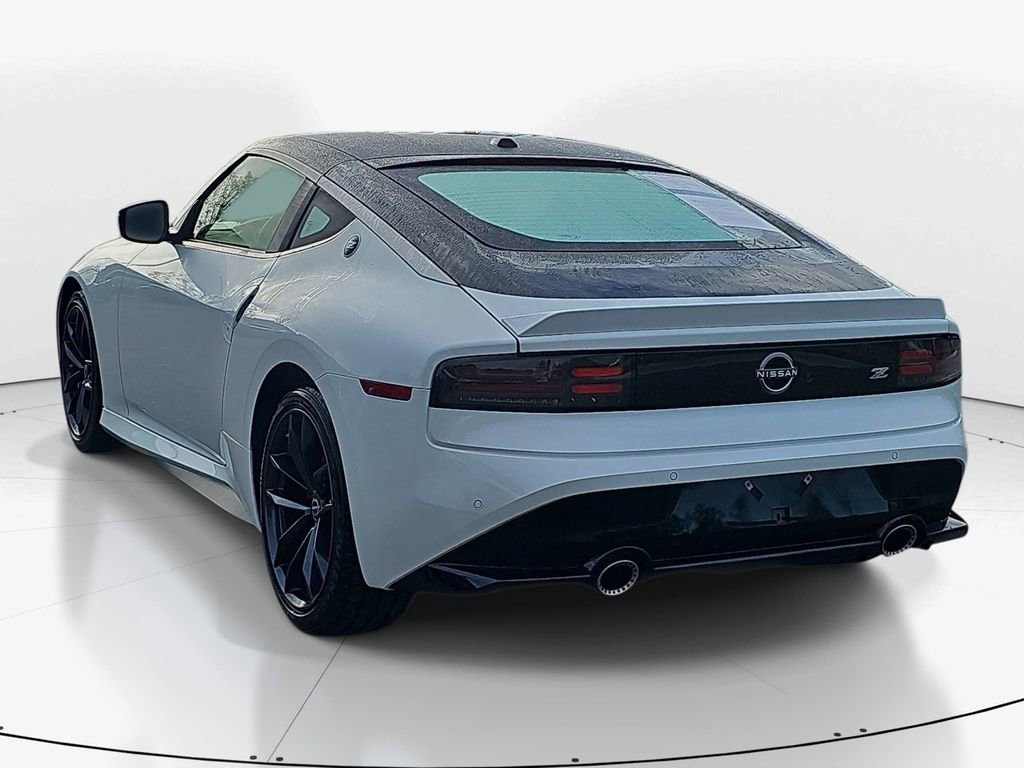 Used 2024 Nissan Z Performance w/ Floor Mat Package image 7