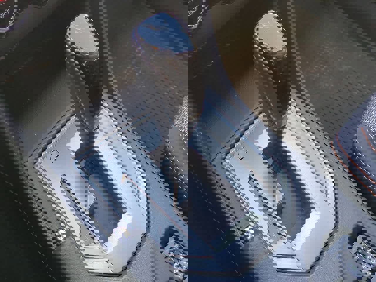 Used 2021 Subaru Crosstrek 2.0i Premium w/ Moonroof Package image 31